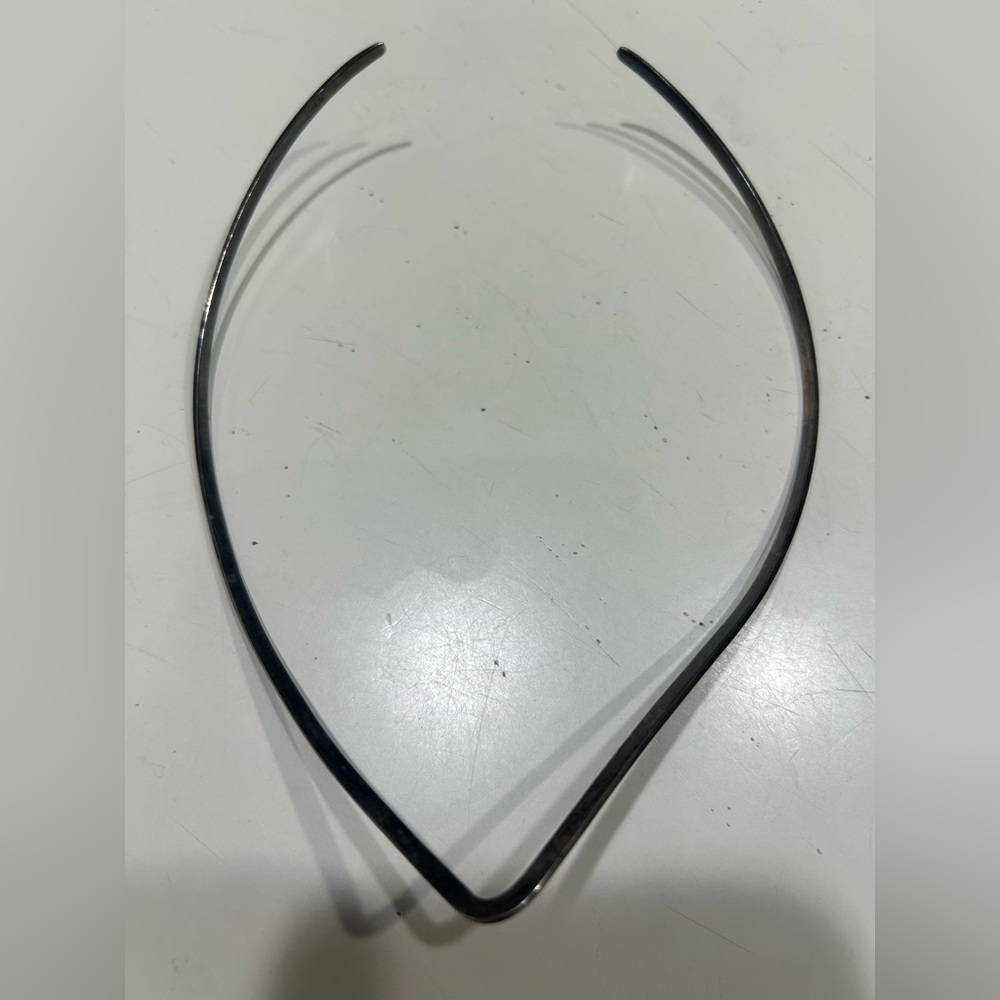 Vintage Sterling Silver V-Shaped Choker Collar Necklace